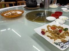 -八仔大富楼·河鲜(西江店)
