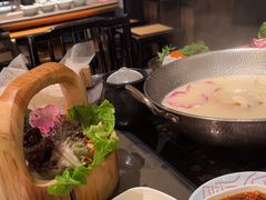 -捞王锅物料理(上海世茂广场店)