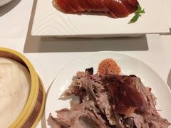 -贝勒爷·酥不腻烤鸭