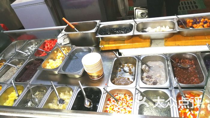 秉正堂石花膏(南俊分店)图片 - 第1张