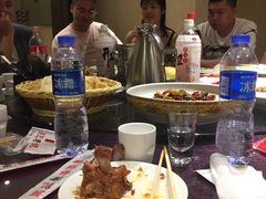 -吴记酱骨炖菜馆(康安路店)
