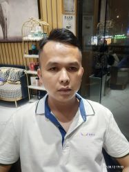 -首脑美发沙龙