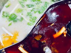-肖肖酸萝卜鱼火锅(总店)
