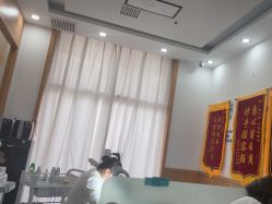 -靓芙泉祛痘.科技美肤连锁