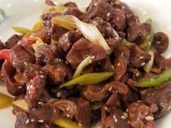 -马尔龙新疆饭店·清真(瑞景店)