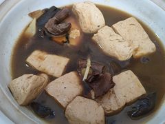 雁来蕈豆腐-天乐农家鱼头王(天目湖店)