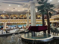 -碧中海汤泉汗蒸酒店