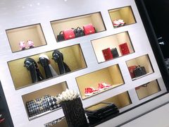 -CHANEL(恒隆广场店)