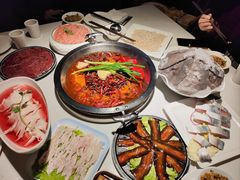 -茅草房·河畔园林火锅