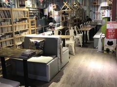 大堂-小时光咖啡馆(开森度假森林店)