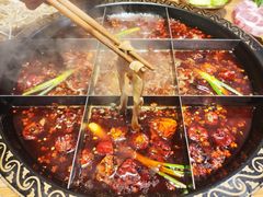 -仁虎老火锅(黄泥磅店)