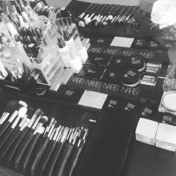 -纪梵希婚纱摄影(青岛店)