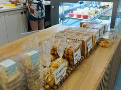 面包甜点陈列柜-CHEZ JASMINE 茉莉的氧气厨房