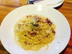 -玛格萝妮(汇智国际商业中心店)