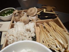 -巴奴毛肚火锅(悠唐购物中心店)