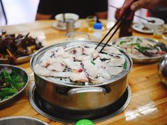 -大眼强五杯鹅·桑拿鸡煲