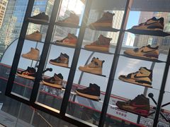 -Air Jordan(世贸天阶店)