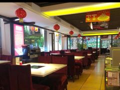 大堂-潮泰牛肉火锅 · 创于1992年(车公庙店)