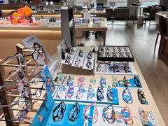 -鲸渝眼镜·浅目视光(春熙路店)