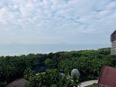 -三亚湾海居铂尔曼度假酒店