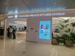 -PE SALON