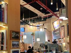大堂-花神咖啡馆(文汇路店)