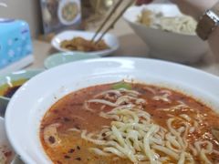 -面道赞宁海海鲜面(迎凤街店)