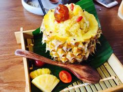 -云海肴·汽锅鸡·云南菜(天山百盛优客店)