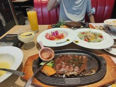 -海维克牛排馆HIGHWIC(右岸环宇坊店)