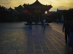 -开封府
