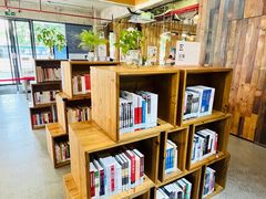 -香洲区图书馆(乐士文化区店)