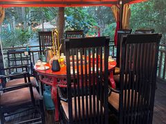 -二荆条·蜀鲜汇城市森林火锅