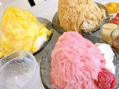 新鲜草莓棉花甜-Ice Monster冰馆·CNN评选全球十大甜品(国贸商城店)