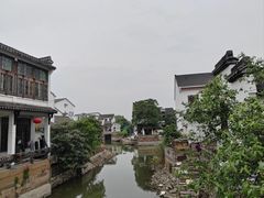 -丝绸小镇荻港古村