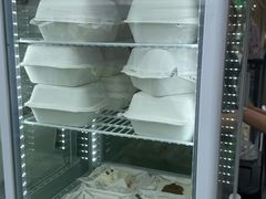 -鹿里烘焙LulyBaking(东二环泰禾广场店)