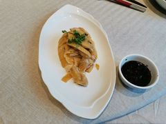 -品悦酒店(三林古镇店)