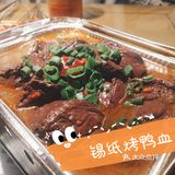 在古老的城墙下感受西安的烟火味道