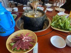 -鲁朗纳麦石锅鸡庄园