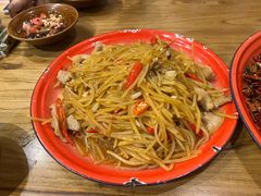 泰椒土豆丝-先启半步颠小酒馆(回龙观店)