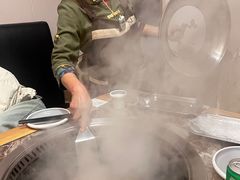 -锅老头海鲜铁锅炖