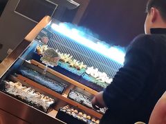 -牛YO寿喜烧·铁板烧和牛火锅自助(市府恒隆店)