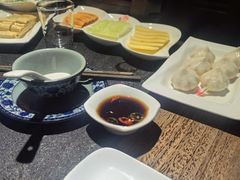 -大匠工房古船木艺术餐厅·猪肚鸡专门店(长白仙岛店)
