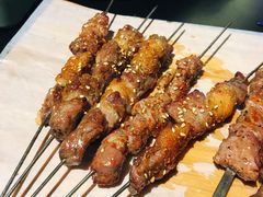 -西街夜油条·麻团包乌饭
