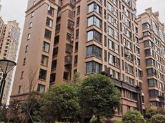 -上置·绿洲雅宾利花园