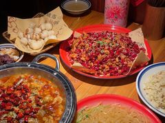 -破三川·新川菜(静安大融城店)