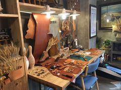 -HIGH FIVE哈福手工汉堡(桂林路店)