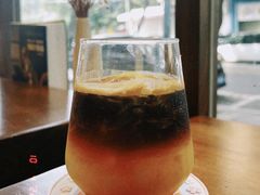 爆柠美式-C.Y Cafe