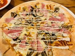 -城市大道红炉披萨烘焙坊