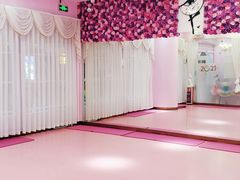 -芭芭拉小天使国际舞蹈(珠江新城校区)