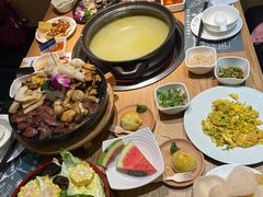 -一朵菌·野生菌探索家火锅(南亚店)